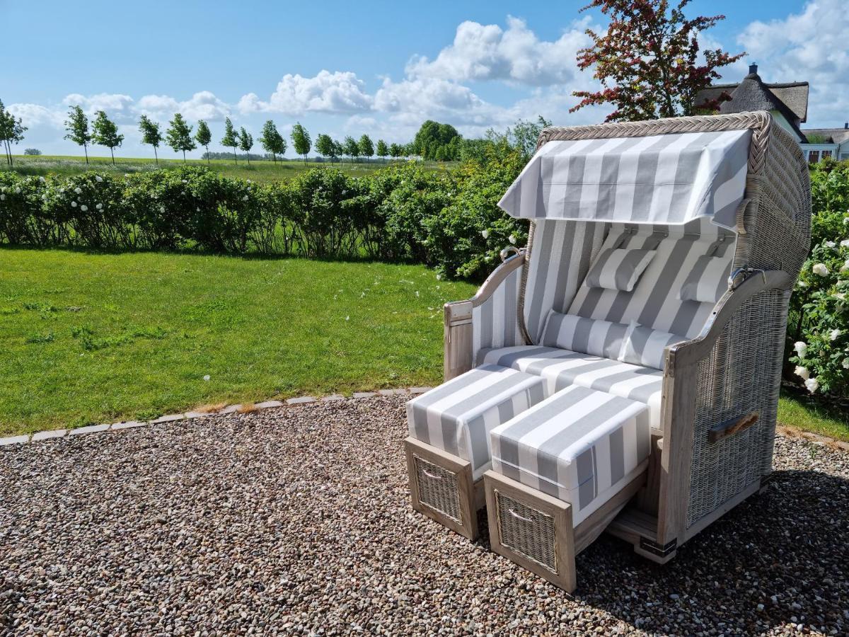 Ostsee-Wellnesslandhaus Mit Sauna, Jacuzzi, Innenwhirlpool Kalkhorst Exterior foto